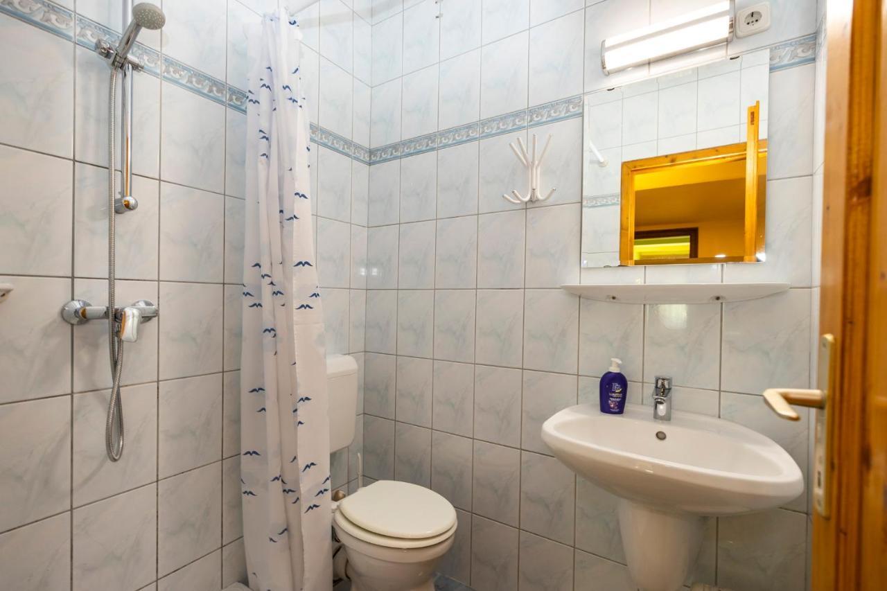 Cecey Vendeghaz Bed & Breakfast Eger Exterior photo