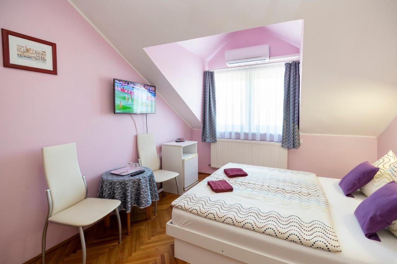 Cecey Vendeghaz Bed & Breakfast Eger Exterior photo