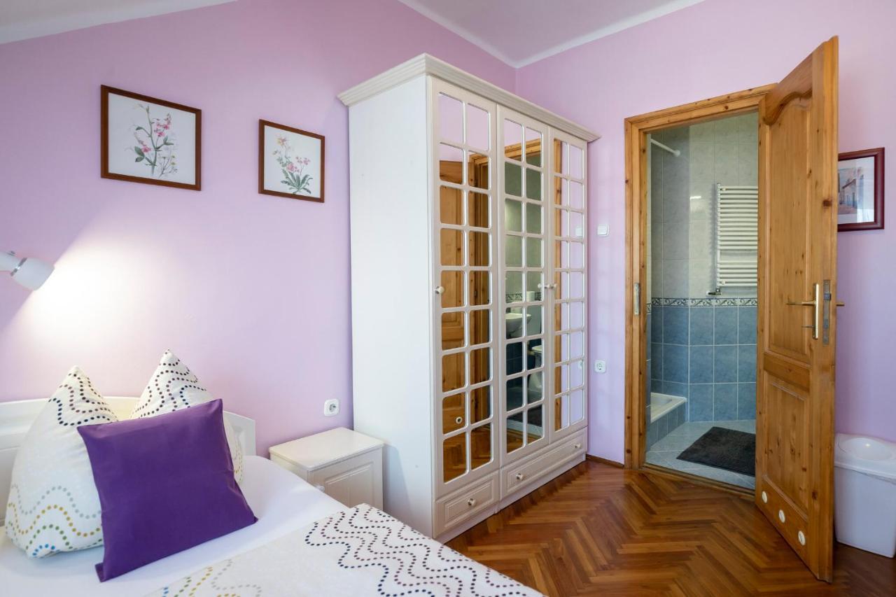 Cecey Vendeghaz Bed & Breakfast Eger Exterior photo